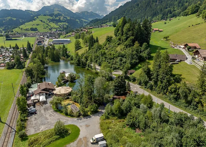 Tiny Water On A Gstaad & Interlaken Casa vacanze