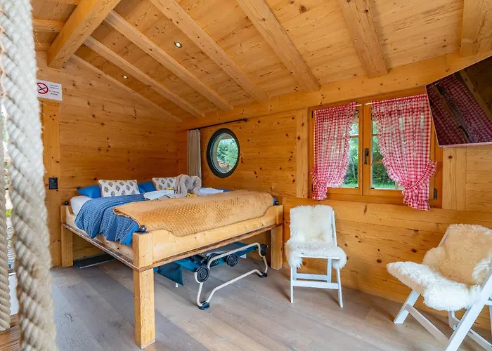 Dom wakacyjny Tiny Water On A Gstaad & Interlaken *